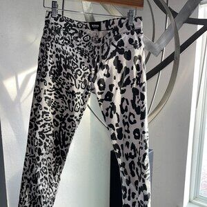 Hudson Animal Print Crop Jean Size 26